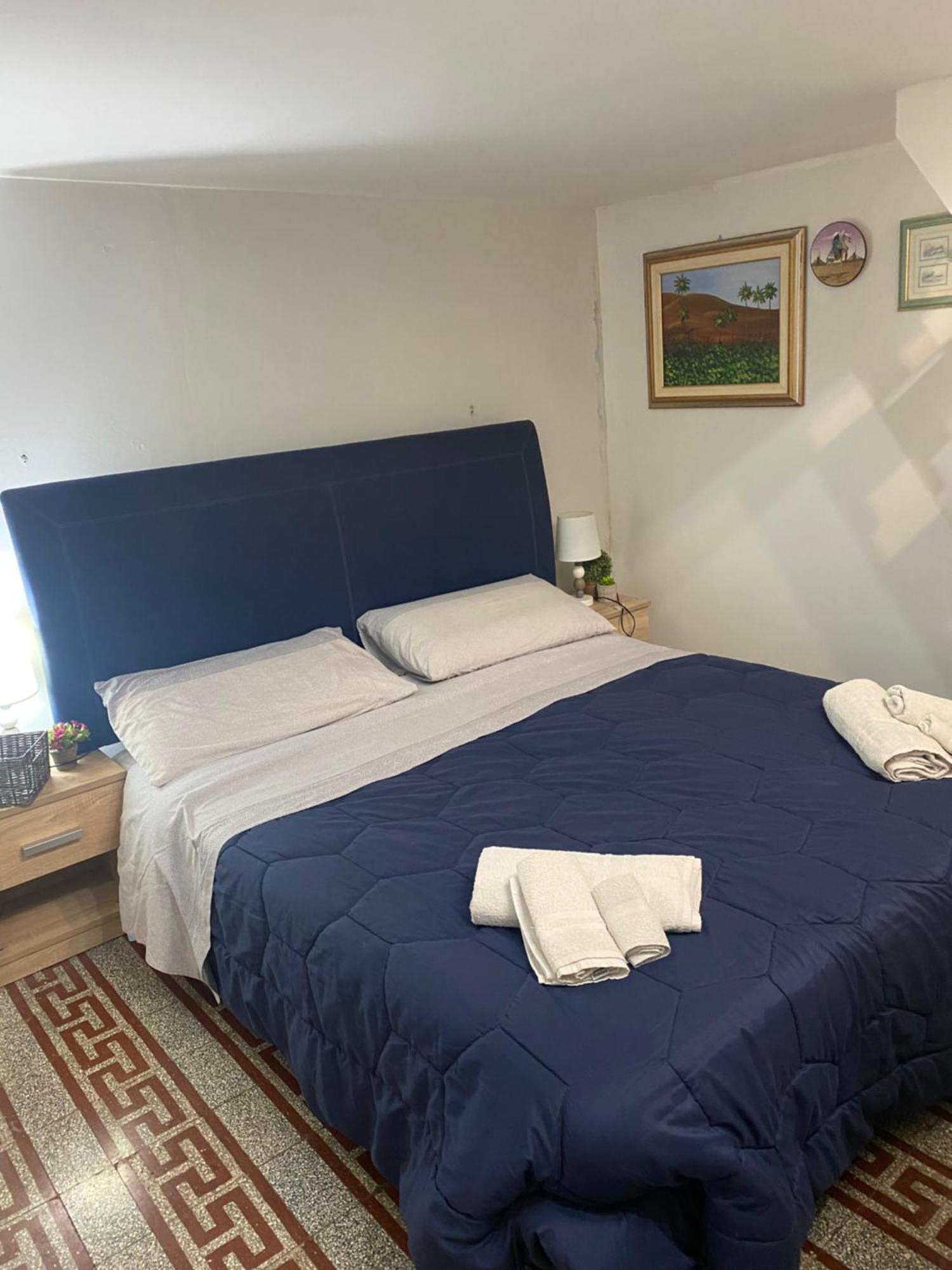 B&B Con Cucina La Ninfea Кальтаджироне Экстерьер фото