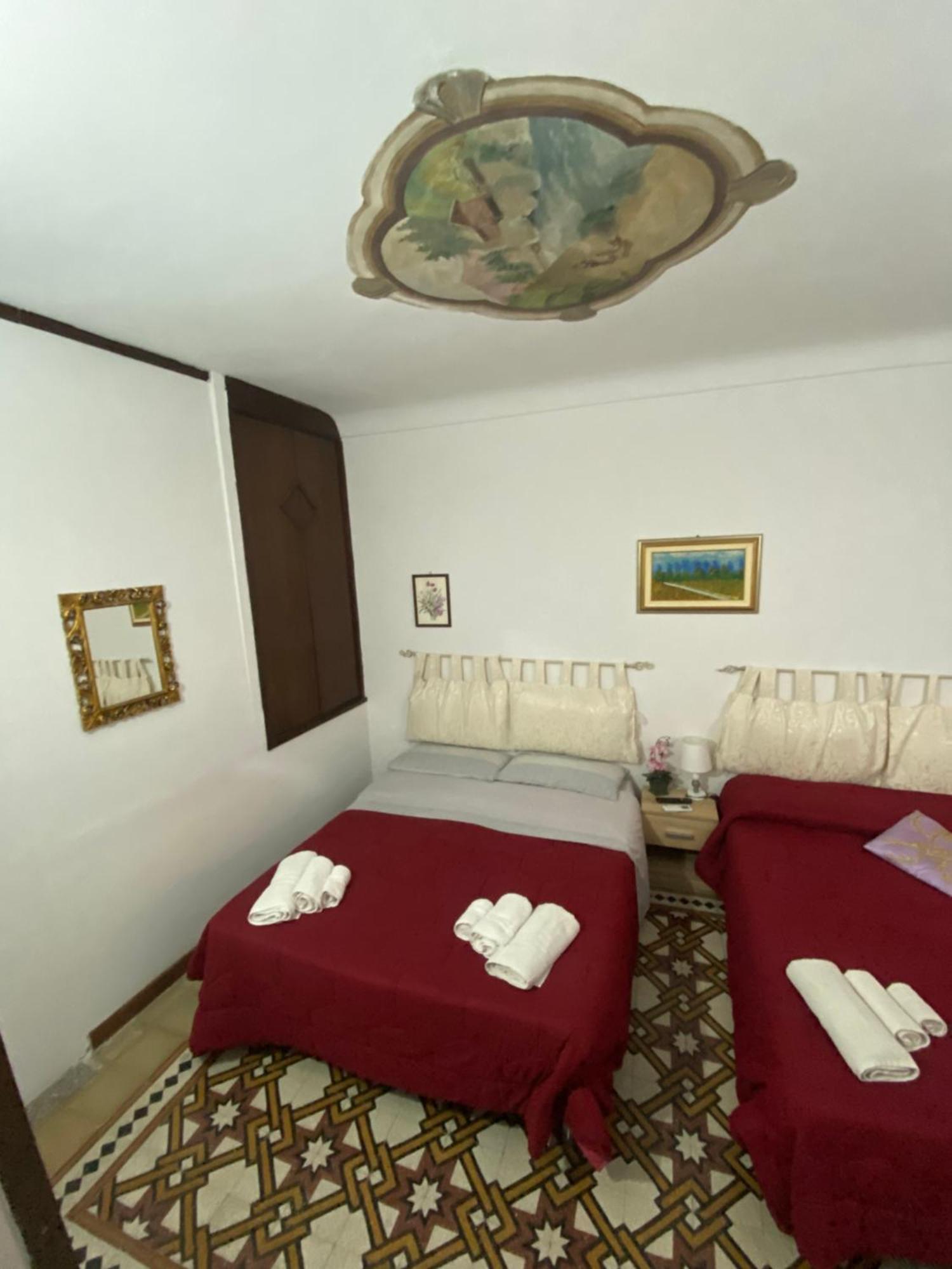 B&B Con Cucina La Ninfea Кальтаджироне Экстерьер фото